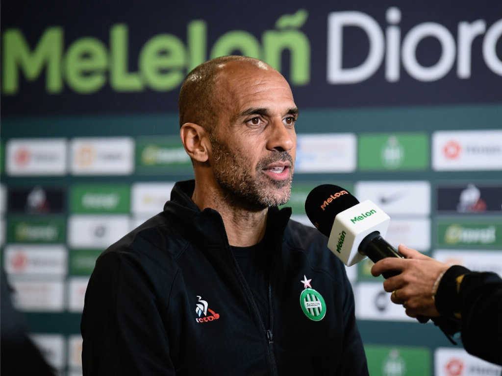 场激烈的对 场激烈的对