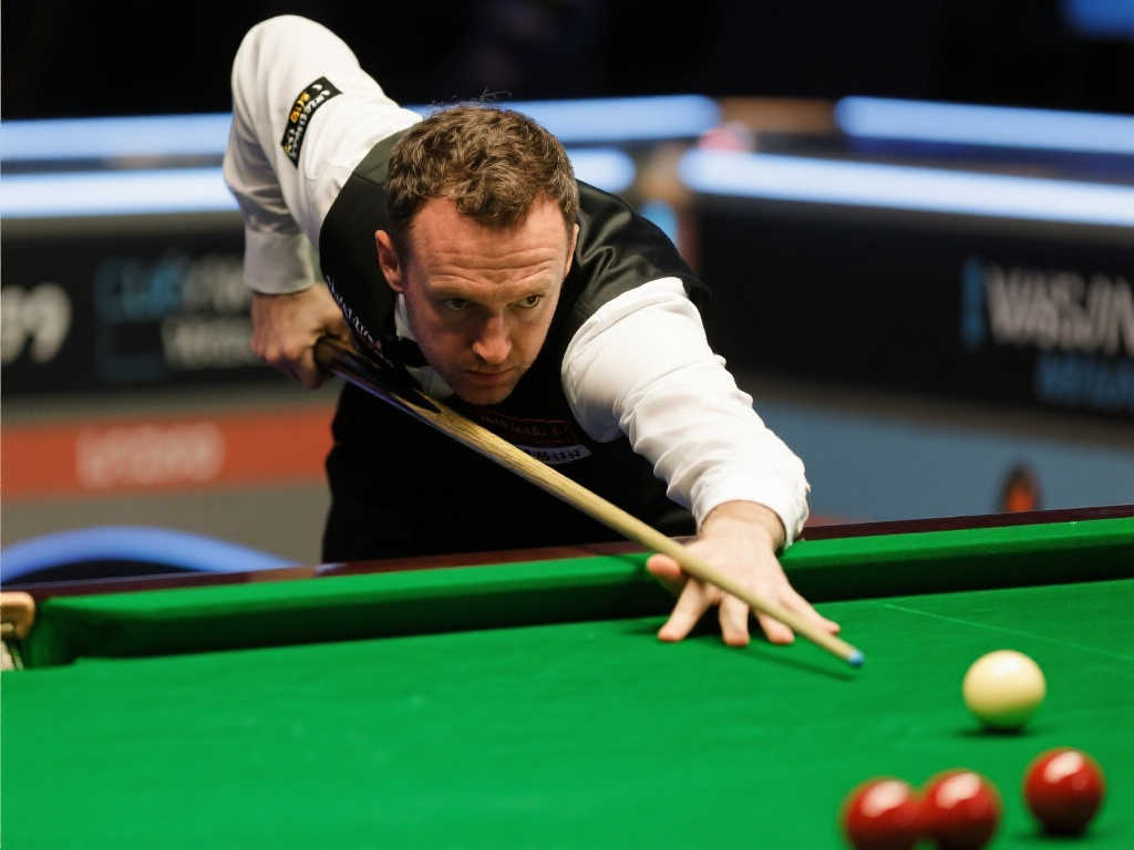 与业内人士 与业内人士